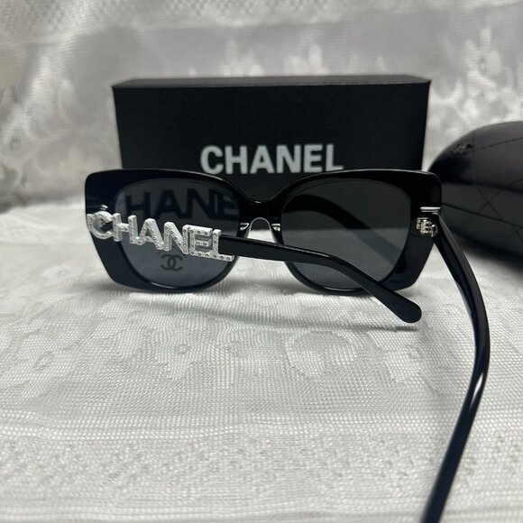Chanel women\'s sunglasses